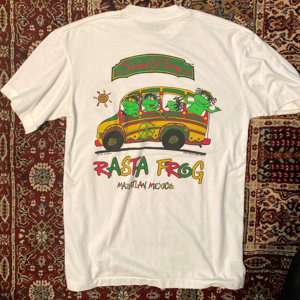 Senior frogs shirt